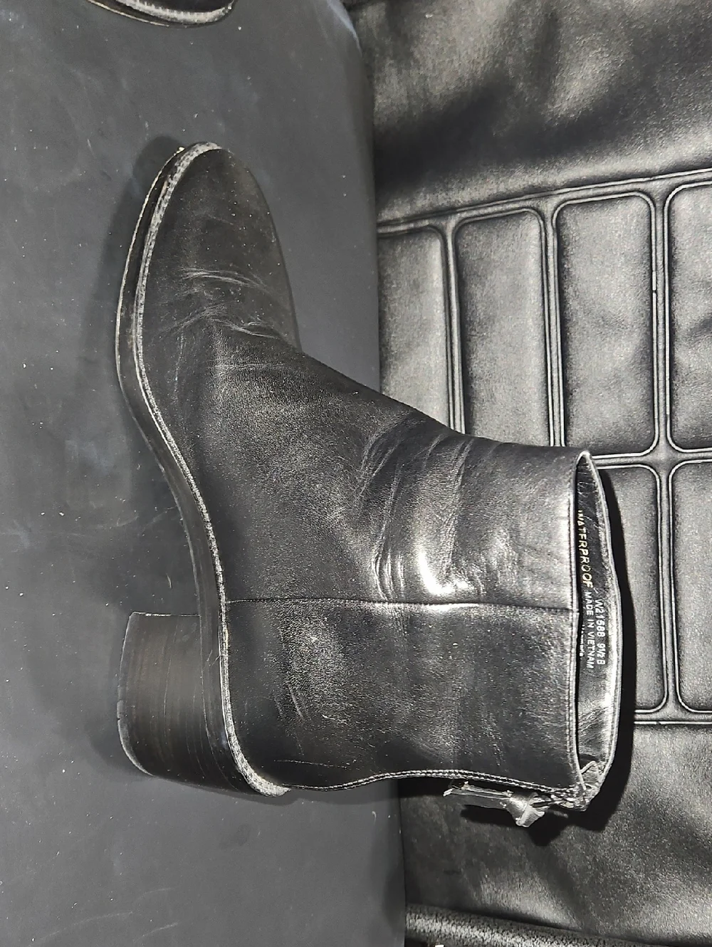 Cole Haan Black Leather Chukka Boots Waterproof Size 9.5 B